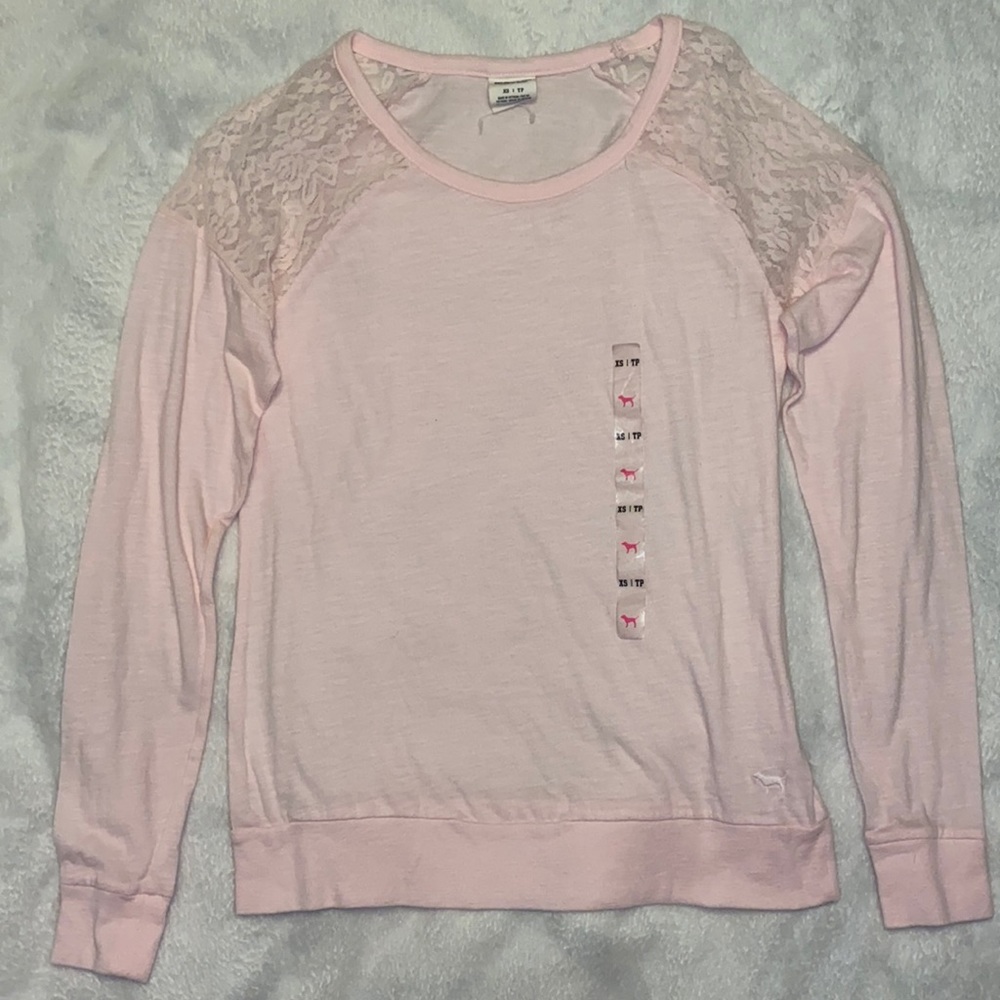 PINK Victoria’s Secret Long Sleeve